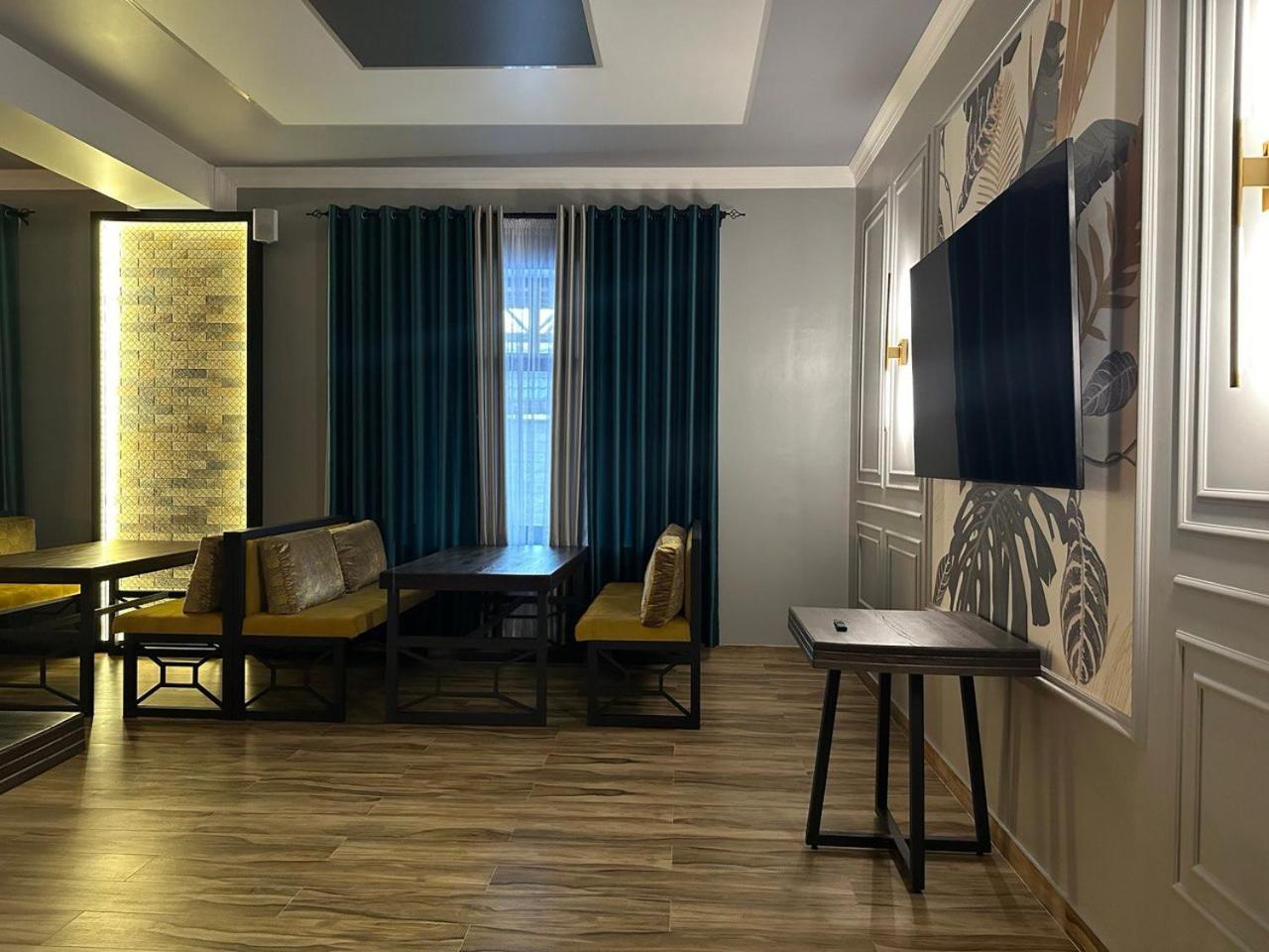 Grand Way Hotel Taraz Eksteriør bilde